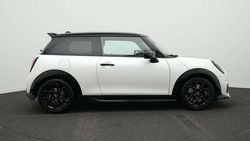 Gebraucht Mini John Cooper Works 204 PS (150 kW) 2025 Weiß Kleinwagen