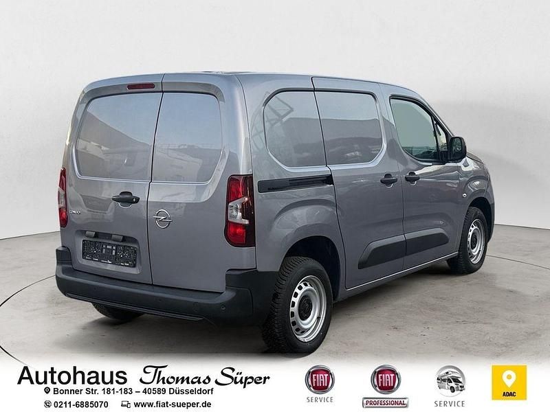 Gebraucht Opel Combo 102 PS (75 kW) 2023 Grau Limousine