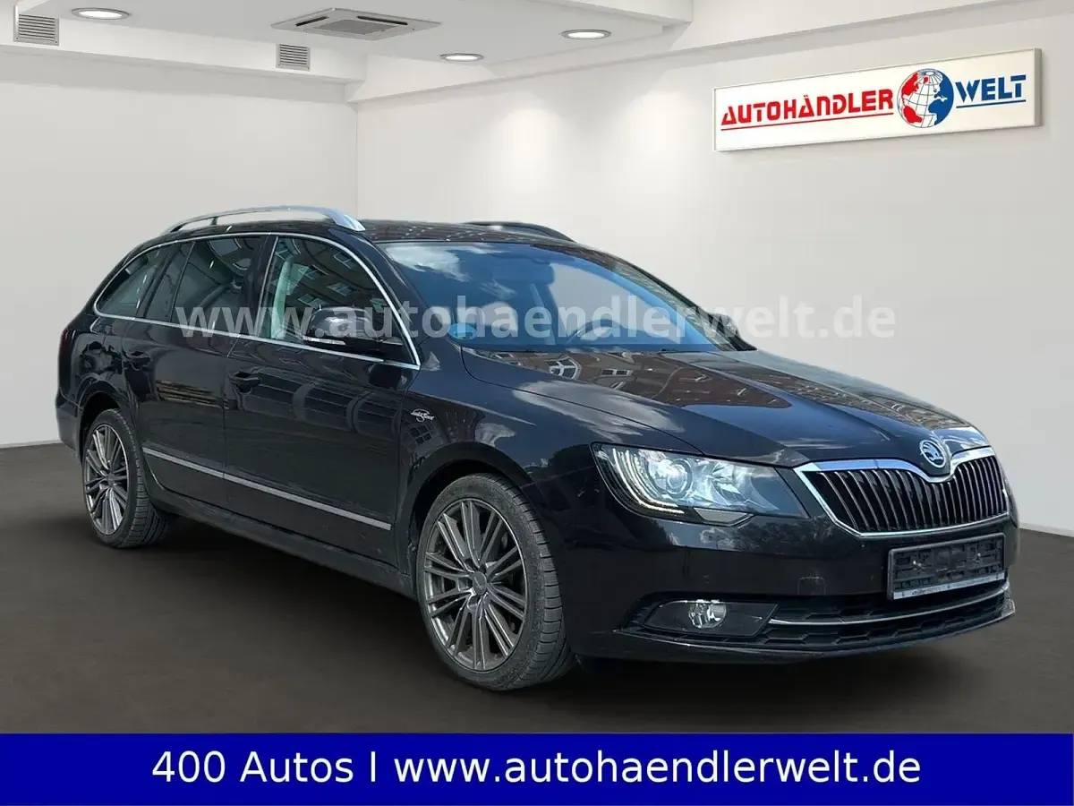 Gebraucht Skoda Superb LAURIN & KLEMENT 170 PS (125 kW) 2014 Braun Kombi