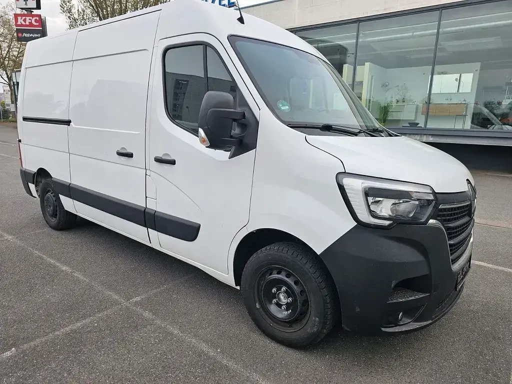 Gebraucht Renault Master 150 PS (110 kW) 2021 Weiß Van / Kleinbus