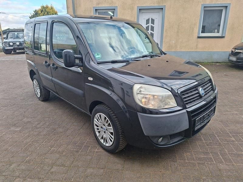 Gebraucht Fiat Doblò 77 PS (56 kW) 2006 Schwarz Van / Kleinbus
