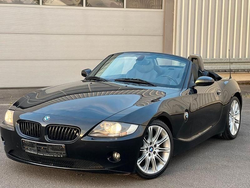 Gebraucht BMW Z4 Sport Line 218 PS (160 kW) 2007 Schwarz Cabrio
