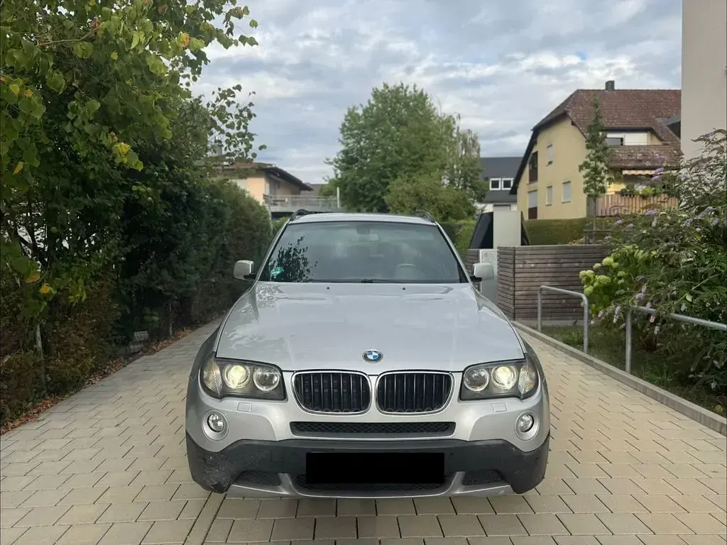 Gebraucht BMW X3 Sport Line 177 PS (130 kW) 2009 Silber SUV