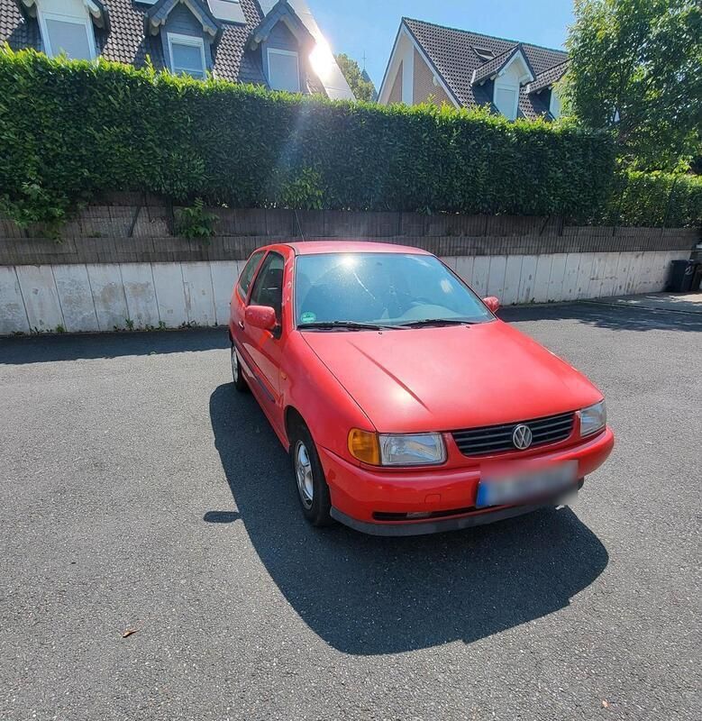 Rot Gebraucht 1998 VW Polo Kleinwagen | 650 € (Guter Preis) - Bild 1/4