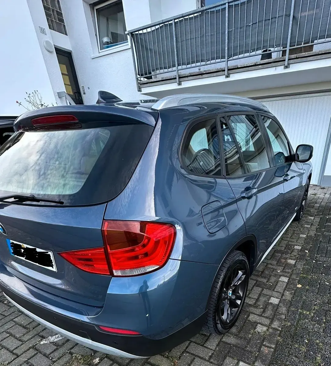 Second-hand BMW X1 136 CP (100 kW) 2011 Albastru SUV