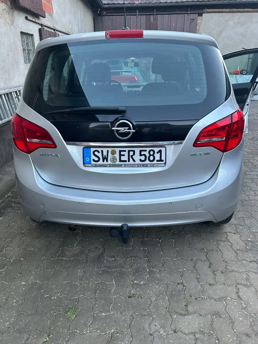 Gebraucht Opel Meriva S 120 PS (88 kW) 2010 Silber Van / Kleinbus