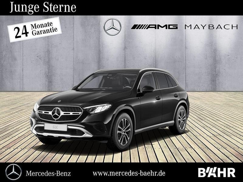 Lack obsidianschwarz (metallic) Gebraucht 2024 Mercedes GLC220 Avantgarde SUV | 52.950 € (Guter Preis) - Bild 1/4