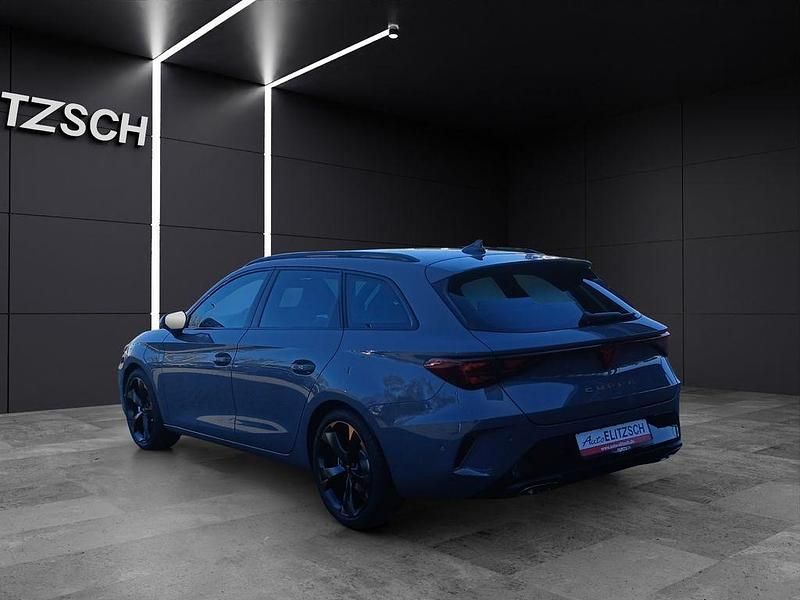 Neu Cupra Leon 150 PS (110 kW) 2026 Grau Limousine