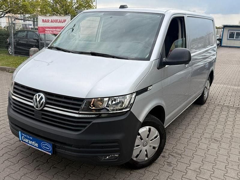Gebraucht VW Transporter 110 PS (80 kW) 2022 Reflexsilber Van