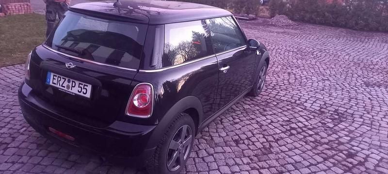Second-hand Mini ONE 98 CP (72 kW) 2012 Hatchback