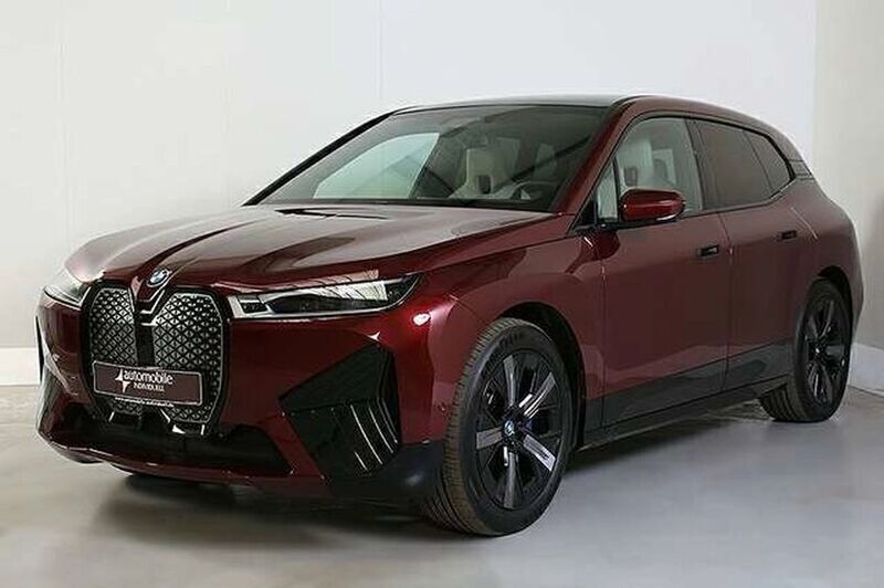 Rot Gebraucht 2024 BMW iX Basis SUV | 90.974 € - Bild 1/4