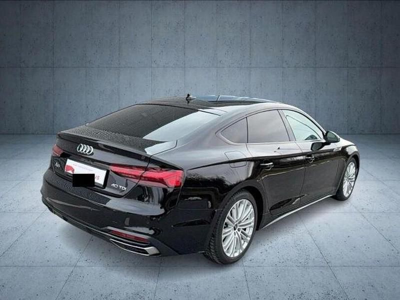 Gebraucht Audi A5 Sportback Advanced Plus 204 PS (150 kW) 2022 Mythosschwarz (metallic) Kleinwagen