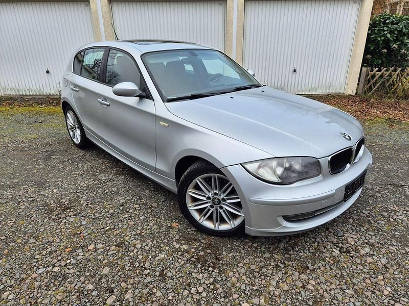 Second-hand BMW 120 177 CP (130 kW) 2007 Argintiu Hatchback
