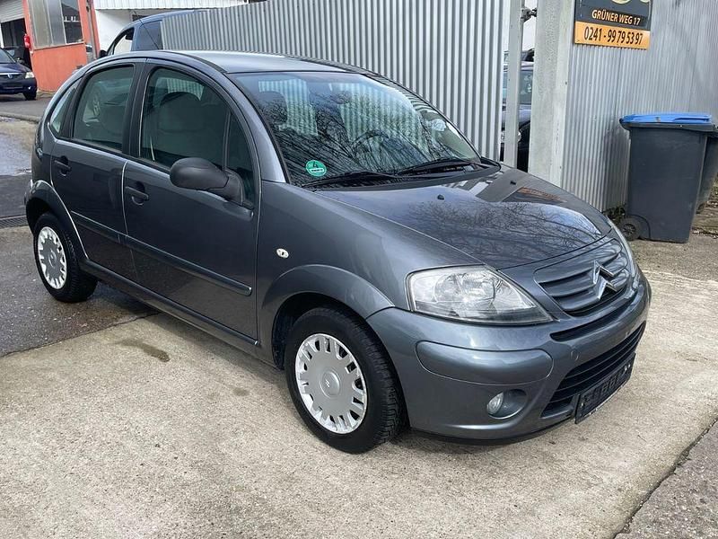 Gebraucht Citroën C3 Tonic 73 PS (53 kW) 2009 Grau Limousine