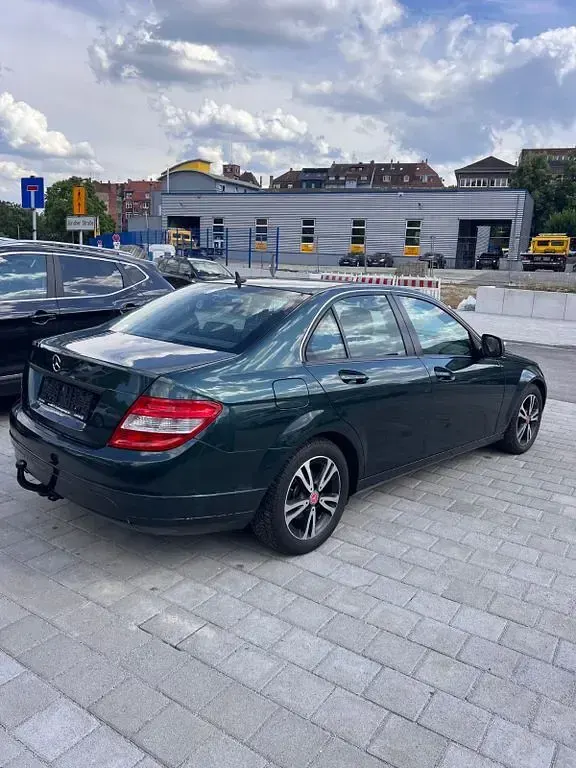 Gebraucht Mercedes C180 156 PS (114 kW) 2007 Grün Limousine