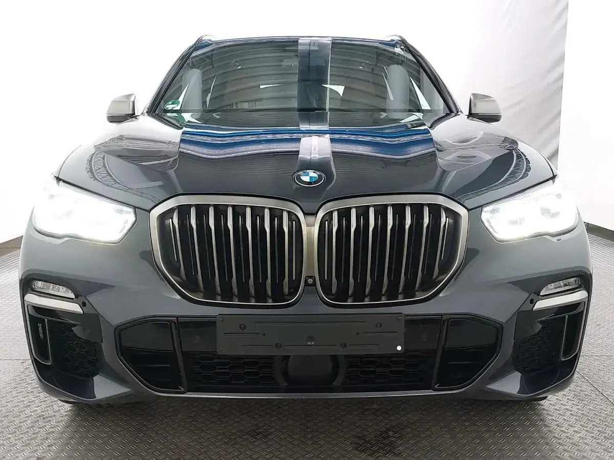 Gebraucht BMW X5 M50 Shadowline 400 PS (294 kW) 2019 Grau SUV