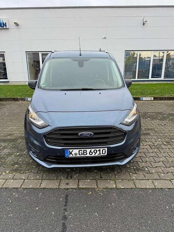 Blau Gebraucht 2024 Ford Transit Trend Van / Kleinbus | 22.490 € (Teuer) - Bild 1/4