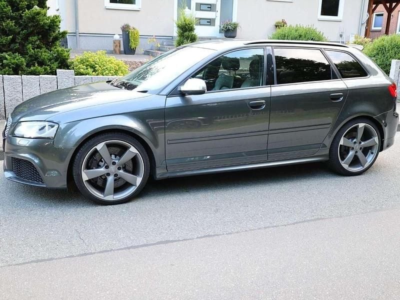 Gebraucht Audi RS3 Sportback 340 PS (250 kW) 2012 Grau Kleinwagen