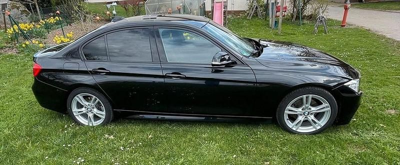 Second-hand BMW 320 Performance 184 CP (135 kW) 2013 Negru Berlinǎ