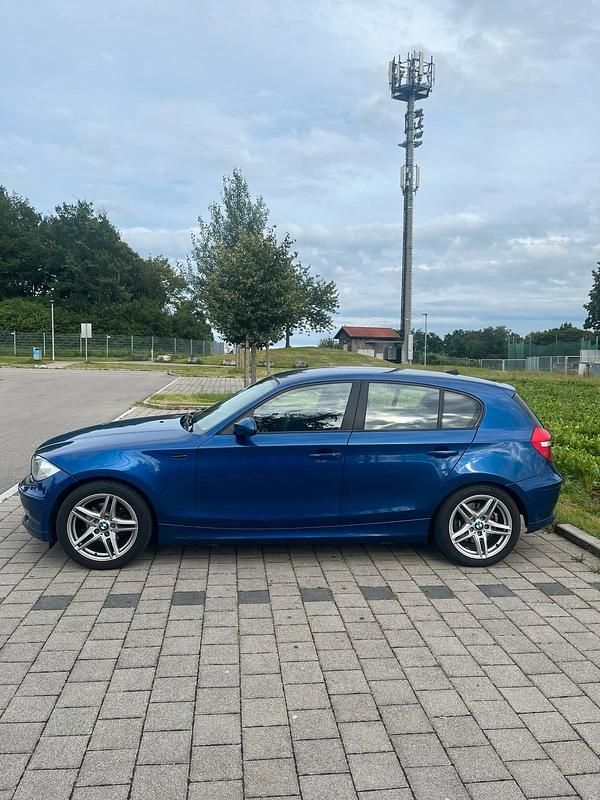 Gebraucht BMW 118 143 PS (105 kW) 2008 Blau Kleinwagen