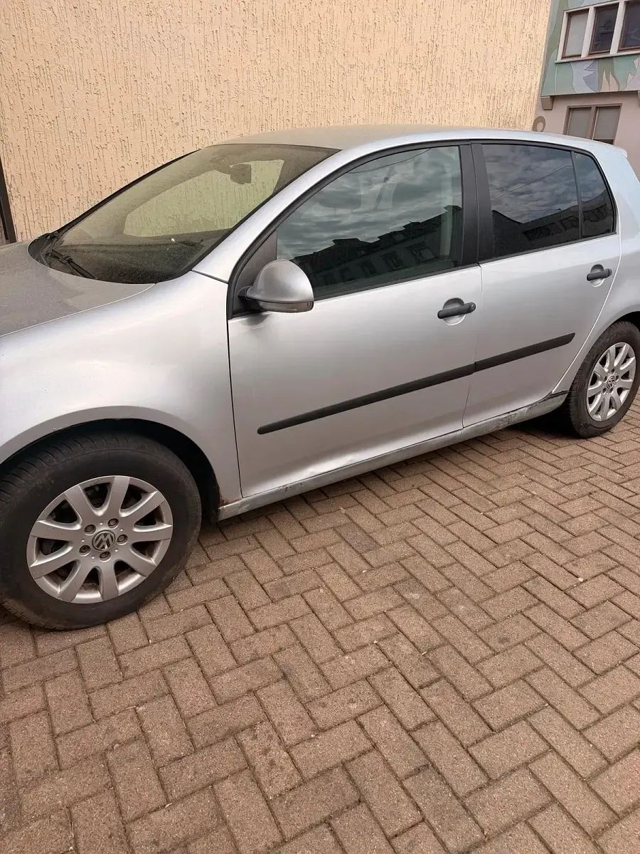 Gebraucht VW Golf IV 102 PS (75 kW) 2004 Silber Limousine