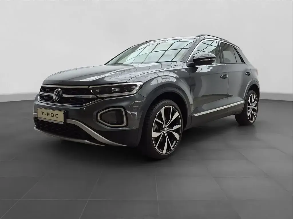 Neu VW T-Roc Style 150 PS (110 kW) 2026 Grau SUV