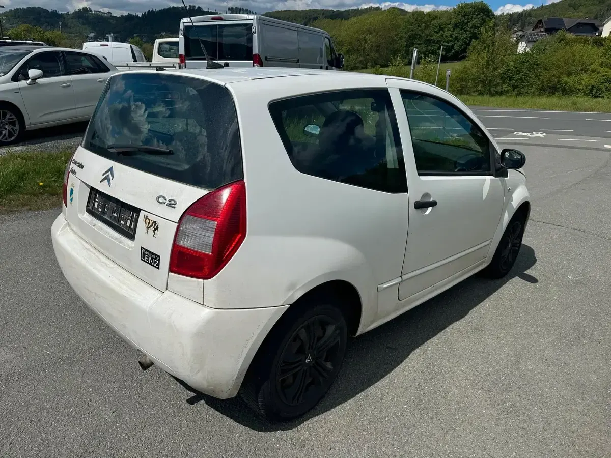 Gebraucht Citroën C2 30 PS (22 kW) 2009 Weiß Kleinwagen