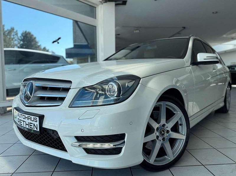 Gebraucht Mercedes C350 AMG line 265 PS (194 kW) 2013 Diamantweiss Kombi
