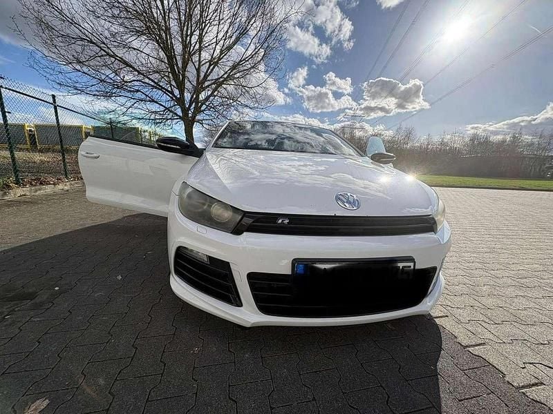 Second-hand VW Scirocco R 265 CP (194 kW) 2011 Alb Coupe