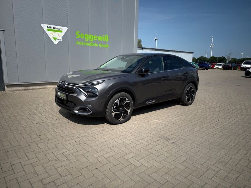 Grau Gebraucht 2023 Citroën C4 Shine Limousine | 18.400 € (Fairer Preis) - Bild 1/4