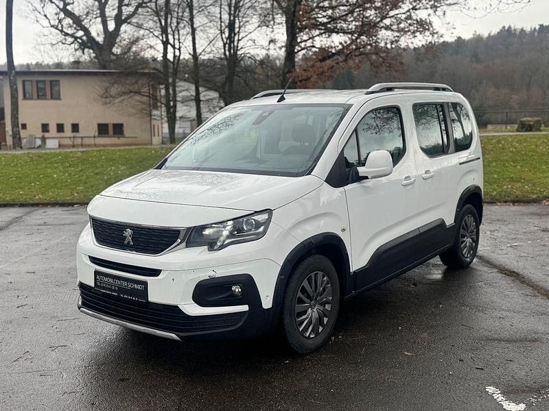 Gebraucht Peugeot Rifter Allure 131 PS (96 kW) 2019 Weiß Van / Kleinbus