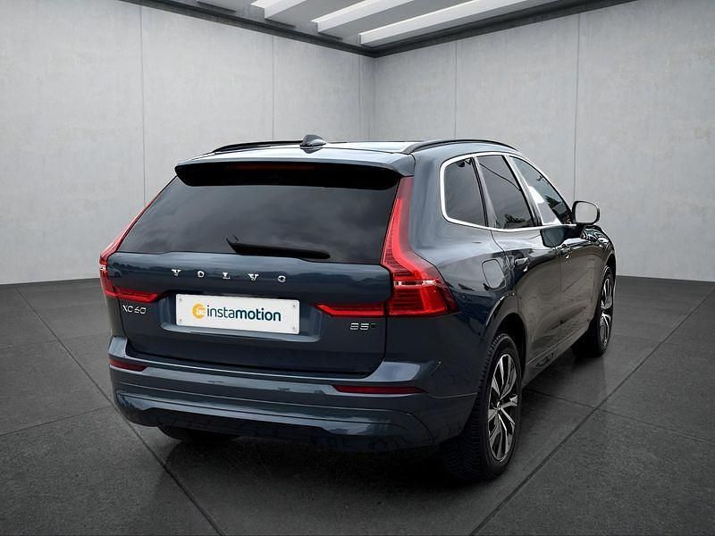Gebraucht Volvo XC60 Core 250 PS (183 kW) 2025 Blau SUV