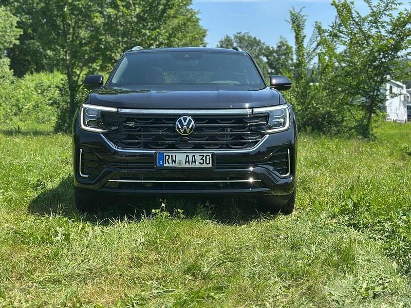 Gebraucht VW Atlas Sportline 313 PS (230 kW) 2025 Schwarz SUV