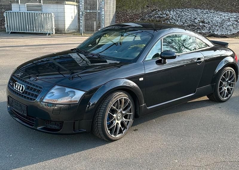 Używany Audi TT S-Line 250 KM (183 kW) 2004 Czarny Coupe