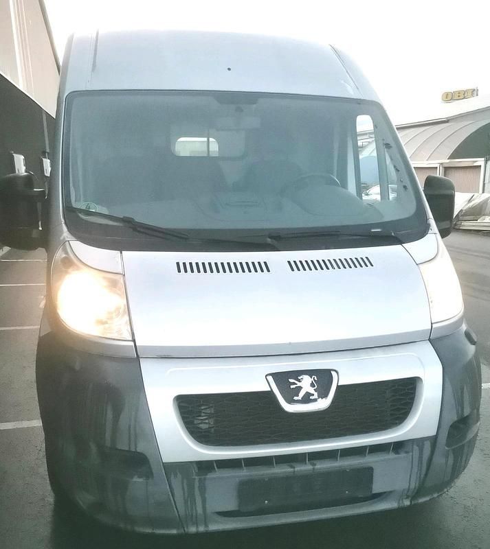 Gebraucht Peugeot Boxer 120 PS (88 kW) 2008 Silber Van