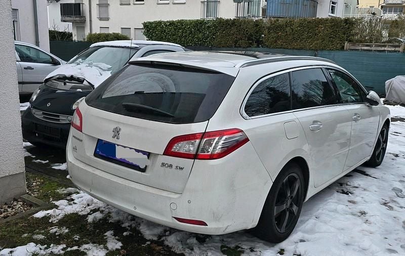 Gebraucht Peugeot 508 SW 163 PS (119 kW) 2012 Kombi