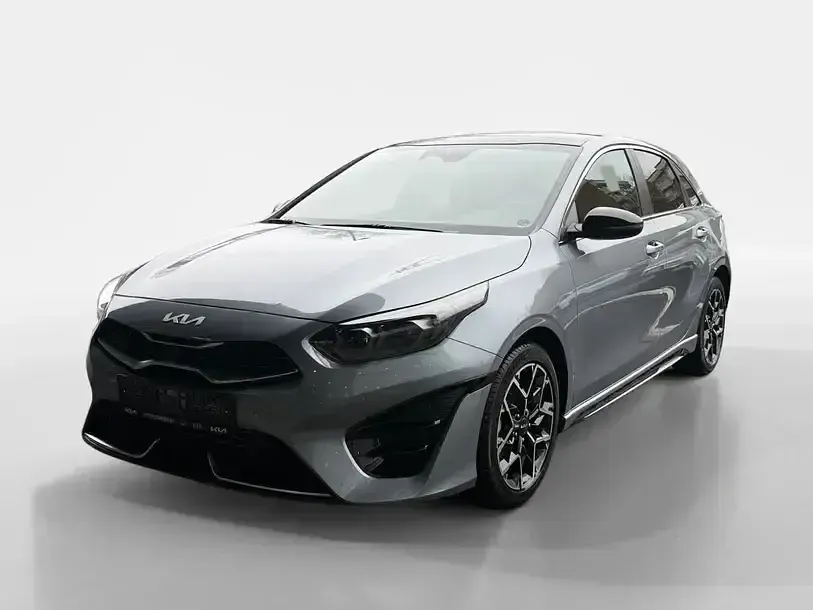 Neu Kia Ceed GT GT-Line 140 PS (102 kW) 2026 Silber Limousine