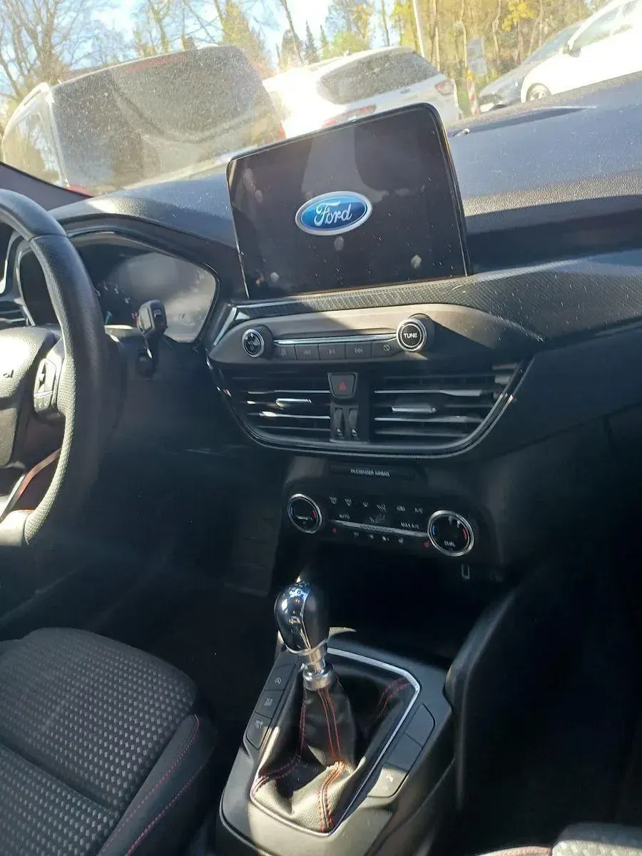 Gebraucht Ford Focus ST-Line 150 PS (110 kW) 2020 Grau Limousine