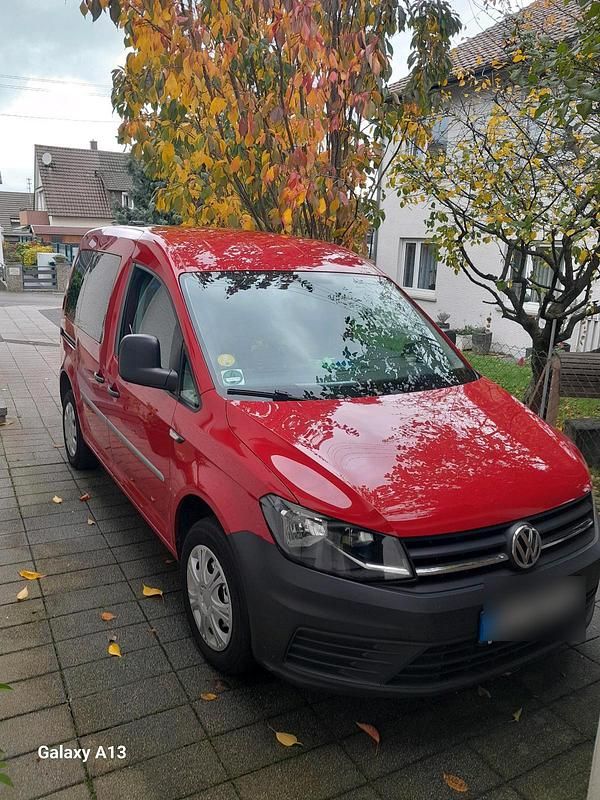 Rot Gebraucht 2016 VW Caddy Van / Kleinbus | 9.700 € (Superpreis) - Bild 1/4