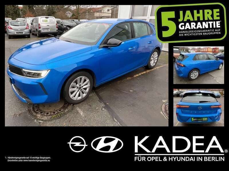 Kobalt blau/vertigo blau (metallic) Gebraucht 2022 Opel Astra Limousine | 15.750 € (Guter Preis) - Bild 1/4