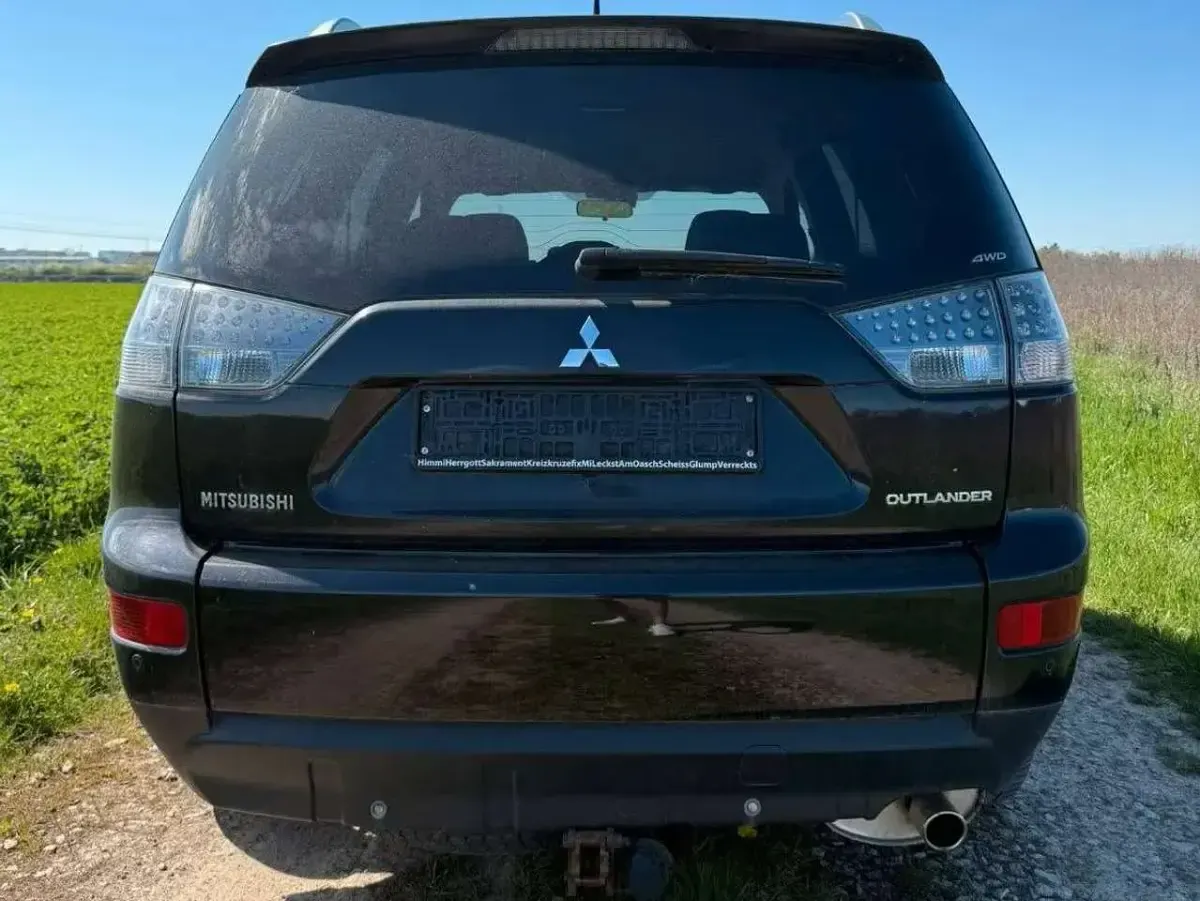 Gebraucht Mitsubishi Outlander Invite 170 PS (125 kW) 2008 Schwarz SUV
