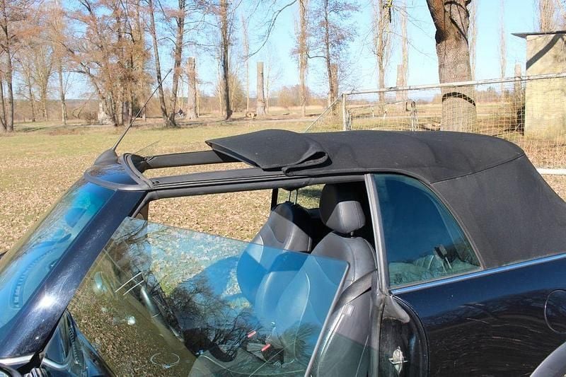 Gebraucht Mini Cooper Cabriolet 116 PS (85 kW) 2005 Schwarz Cabrio