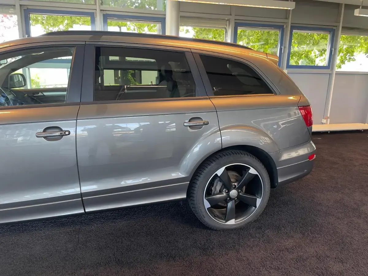 Gebraucht Audi Q7 S-Line 245 PS (180 kW) 2014 Grau SUV