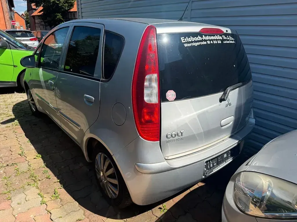 Gebraucht Mitsubishi Colt 75 PS (55 kW) 2007 Grau Limousine