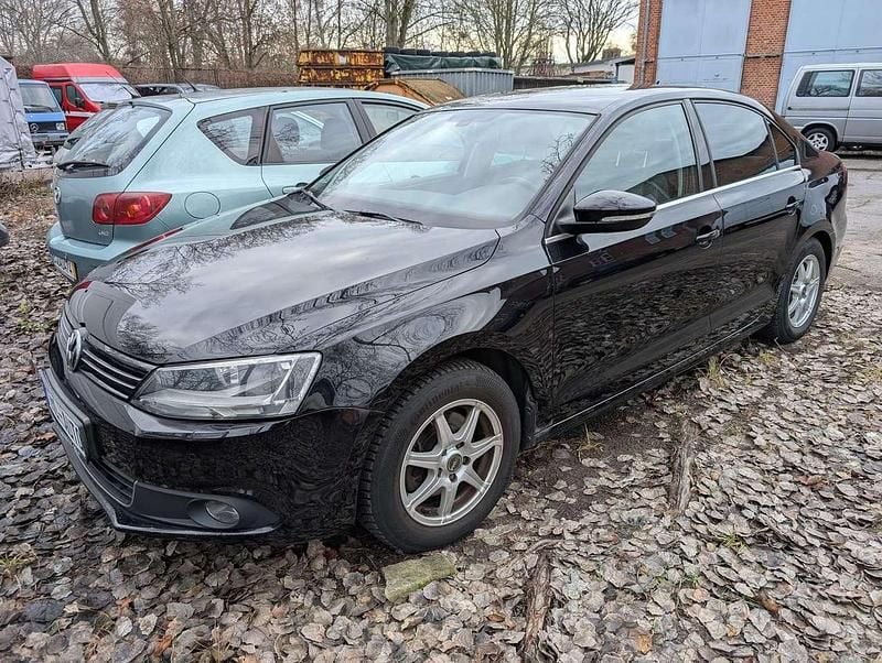 Other Gebraucht 2012 VW Jetta Life Limousine | 6.000 € (Guter Preis) - Bild 1/4