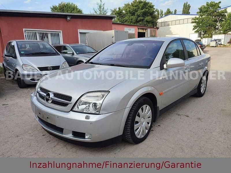 Silber Gebraucht 2002 Opel Vectra Limousine | 3.299 € (Etwas zu teuer) - Bild 1/4