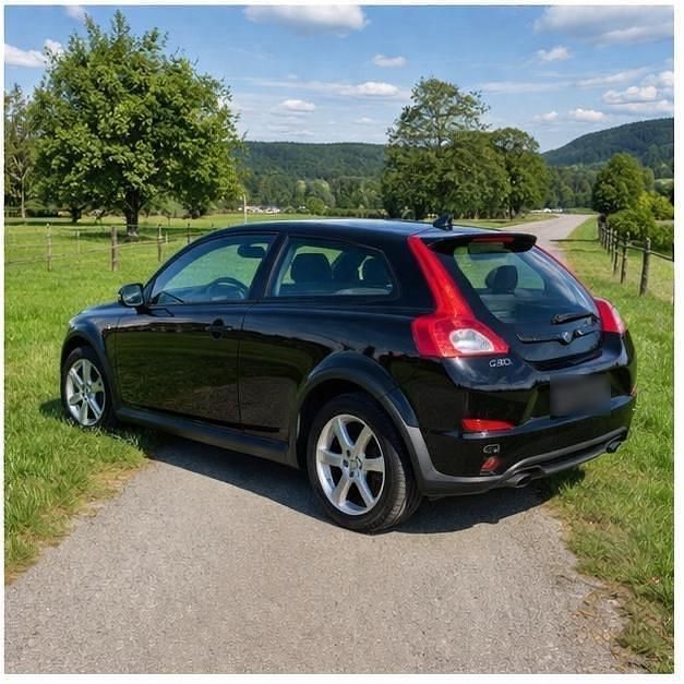 Gebraucht Volvo C30 109 PS (80 kW) 2010 Schwarz Kleinwagen