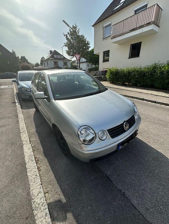 Silber Gebraucht 2002 VW Polo Basis Kombi | 1.400 € (Etwas zu teuer) - Bild 1/4