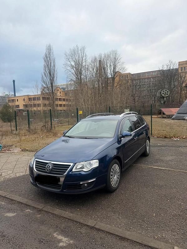 Gebraucht VW Passat 140 PS (102 kW) 2010 Kombi