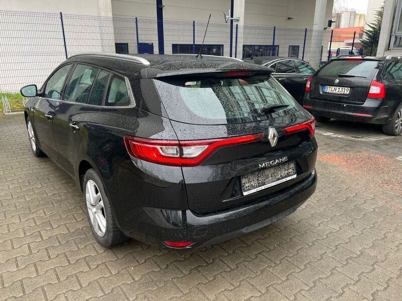 Brugt Renault Mégane IV 132 HK (97 kW) 2017 Sort Sedan